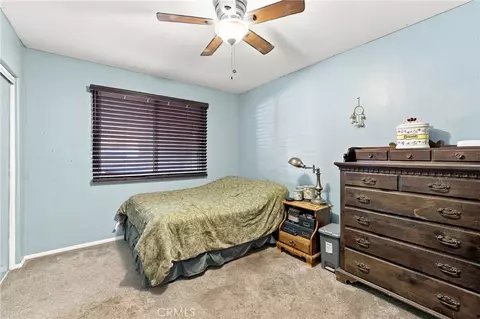 Bedroom - 16089 Cactus St, Hesperia, CA 92345 photo 4 of 5
