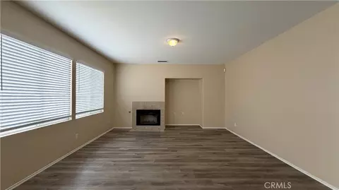 Living - 10258 Susan, Hesperia, CA 92345 photo 3 of 4