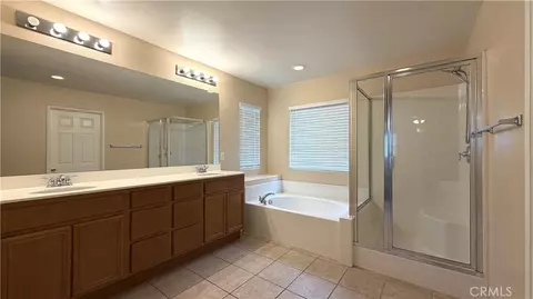 Entry Way - 10258 Susan, Hesperia, CA 92345 photo 1 of 1