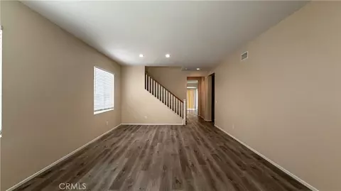 Living - 10258 Susan, Hesperia, CA 92345 photo 2 of 4