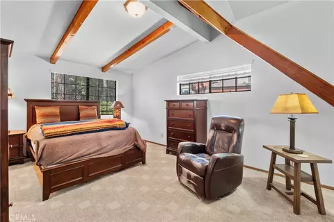 Bedroom - 1869 Twin Lks, Wrightwood, CA 92397 photo 2 of 6