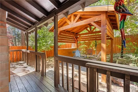 Exterior - 1869 Twin Lks, Wrightwood, CA 92397 photo 10 of 11