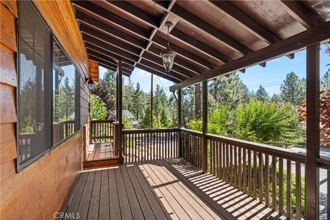 Exterior - 1869 Twin Lks, Wrightwood, CA 92397 photo 8 of 11