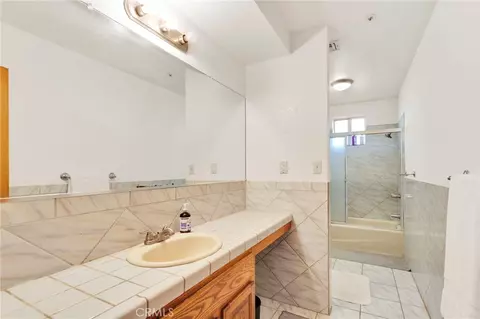 Bath - 7685 Hilton, Yucca Valley, CA 92284 photo 2 of 2