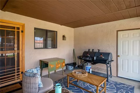 Exterior - 20277 Waco, Apple Valley, CA 92308 photo 8 of 10