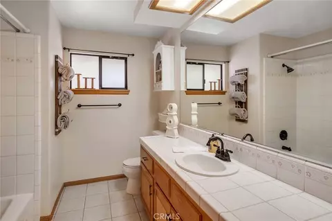 Bath - 20277 Waco, Apple Valley, CA 92308 photo 3 of 3