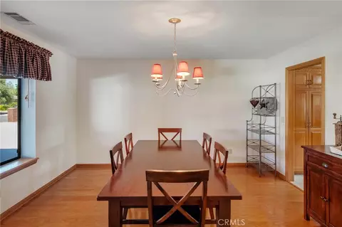 Dining - 20277 Waco, Apple Valley, CA 92308 photo 1 of 3