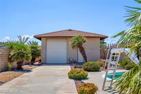 Exterior - 20277 Waco, Apple Valley, CA 92308 photo 5 of 10