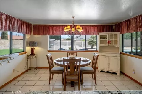 Dining - 20277 Waco, Apple Valley, CA 92308 photo 2 of 3