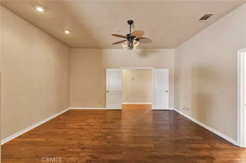 Living - 7091 Coriander, Oak Hills, CA 92344 photo 13 of 13