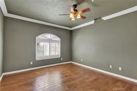 Bedroom - 7091 Coriander, Oak Hills, CA 92344 photo 9 of 11