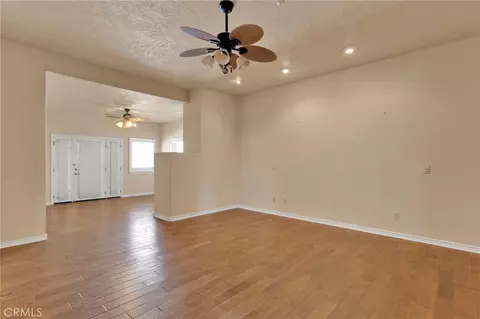 Living - 7091 Coriander, Oak Hills, CA 92344 photo 9 of 13