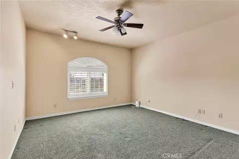 Bedroom - 7091 Coriander, Oak Hills, CA 92344 photo 10 of 11
