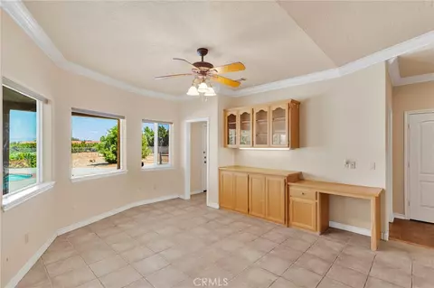 Living - 7091 Coriander, Oak Hills, CA 92344 photo 6 of 13