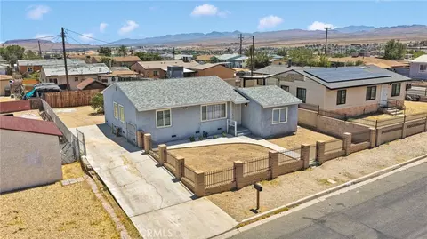 View/Area - 601 Lillian Dr, Barstow, CA 92311 photo 2 of 8