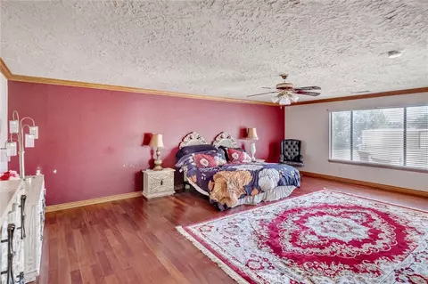 Bedroom - 14861 Riverside, Apple Valley, CA 92307 photo 4 of 5