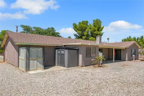Exterior - 14861 Riverside, Apple Valley, CA 92307 photo 8 of 10