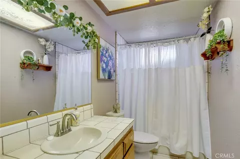 Bath - 14861 Riverside, Apple Valley, CA 92307 photo 1 of 3