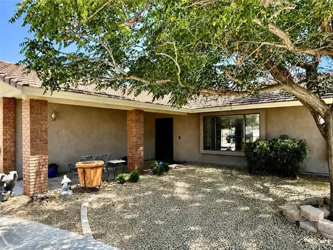 Exterior - 14861 Riverside, Apple Valley, CA 92307 photo 3 of 10