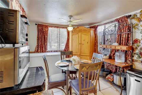 Dining - 14861 Riverside, Apple Valley, CA 92307 photo 1 of 1