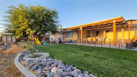 Exterior - 13930 Crow, Apple Valley, CA 92307 photo 3 of 3