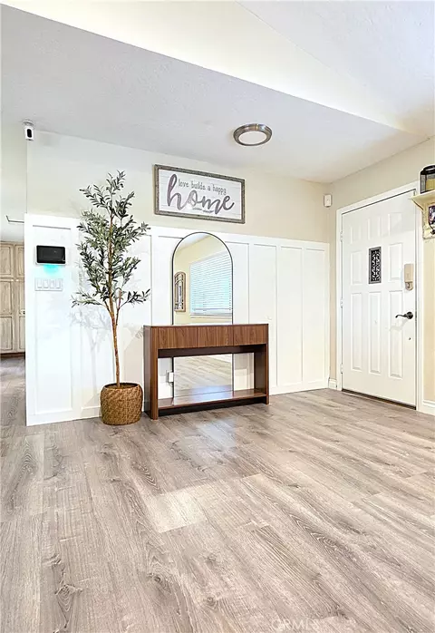 Entry Way - 13930 Crow, Apple Valley, CA 92307 photo 1 of 2