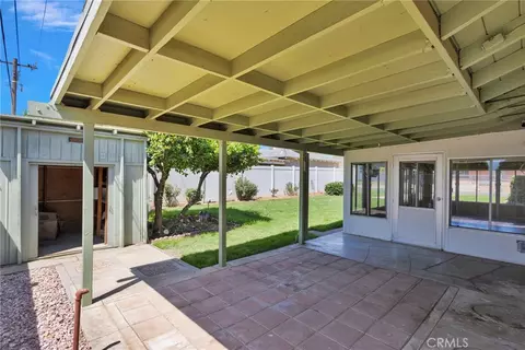 Exterior - 270 E 13th St, Beaumont, CA 92223 photo 6 of 10