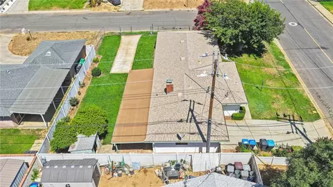 View/Area - 270 E 13th St, Beaumont, CA 92223 photo 5 of 5