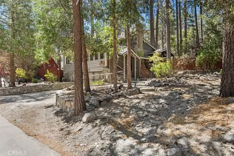 Exterior - 1143 Robin Rd, Wrightwood, CA 92397 photo 3 of 11