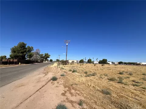 0 Ottawa, Apple Valley, CA 92307 photo 3