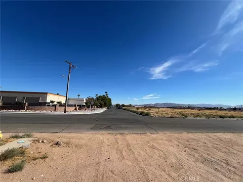 0 Ottawa, Apple Valley, CA 92307 photo 4