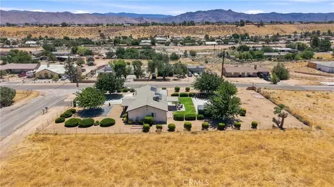 View/Area - 16935 Sage St, Hesperia, CA 92345 photo 2 of 9