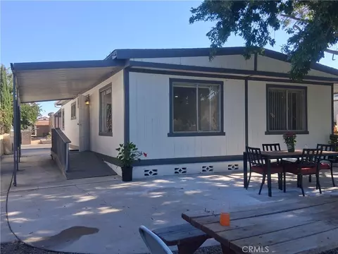 20683 Waalew Rd #B68, Apple Valley, CA 92307
