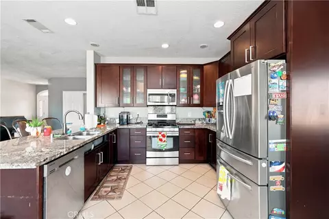Kitchen - 8188 Turko Ave, Hesperia, CA 92344 photo 1 of 4