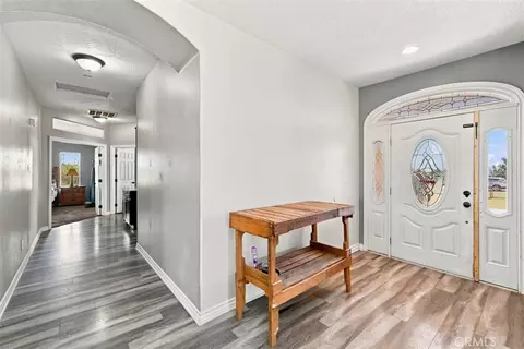Entry Way - 8188 Turko Ave, Hesperia, CA 92344 photo 1 of 3