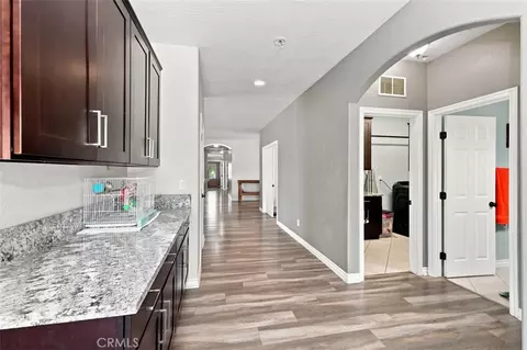 Entry Way - 8188 Turko Ave, Hesperia, CA 92344 photo 2 of 3