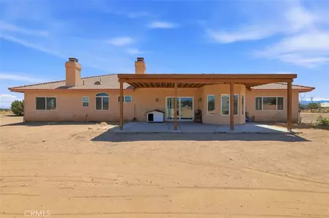 Exterior - 8188 Turko Ave, Hesperia, CA 92344 photo 7 of 9