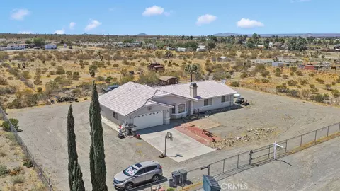 View/Area - 13014 Riggins Rd, Phelan, CA 92371 photo 1 of 7