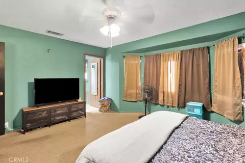Bedroom - 13014 Riggins Rd, Phelan, CA 92371 photo 1 of 1