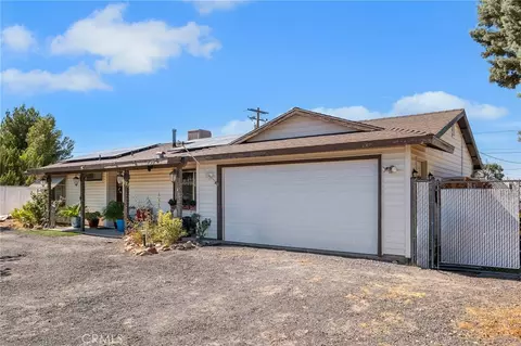 Exterior - 15436 Greenwood, Hesperia, CA 92345 photo 2 of 9