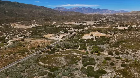 View/Area - 13150 State Highway 138, Hesperia, CA 92345 photo 4 of 6