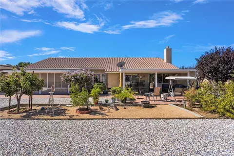 Exterior - 13490 Paraiso, Apple Valley, CA 92308 photo 6 of 15