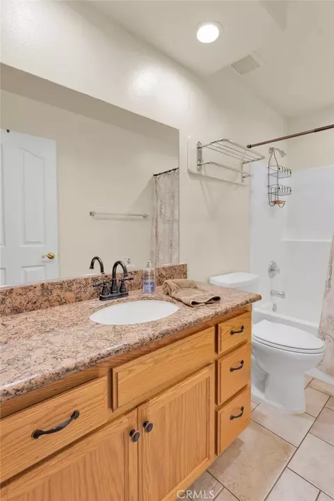Bath - 13490 Paraiso, Apple Valley, CA 92308 photo 2 of 3