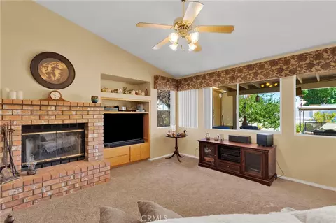 Living - 13490 Paraiso, Apple Valley, CA 92308 photo 1 of 4
