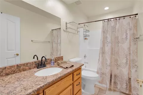 Bath - 13490 Paraiso, Apple Valley, CA 92308 photo 3 of 3
