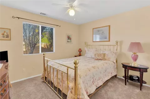 Bedroom - 13490 Paraiso, Apple Valley, CA 92308 photo 4 of 6