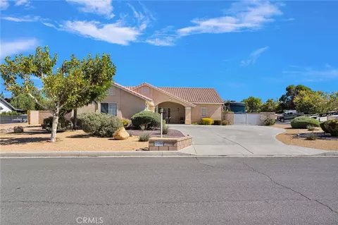 Exterior - 13490 Paraiso, Apple Valley, CA 92308 photo 1 of 15