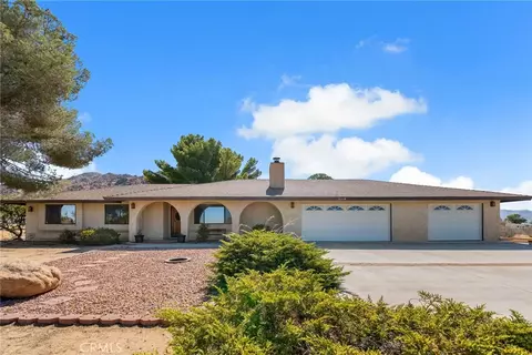 Exterior - 17239 Candlewood, Apple Valley, CA 92307 photo 2 of 12