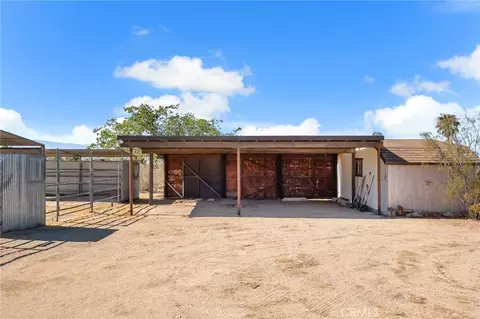 Exterior - 17239 Candlewood, Apple Valley, CA 92307 photo 11 of 12