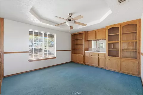 Living - 8451 Sky Hbr, Phelan, CA 92371 photo 3 of 9